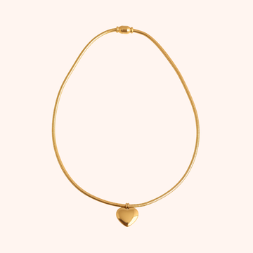 Minimal Heart Pendant Necklace – Classic Gold Elegance