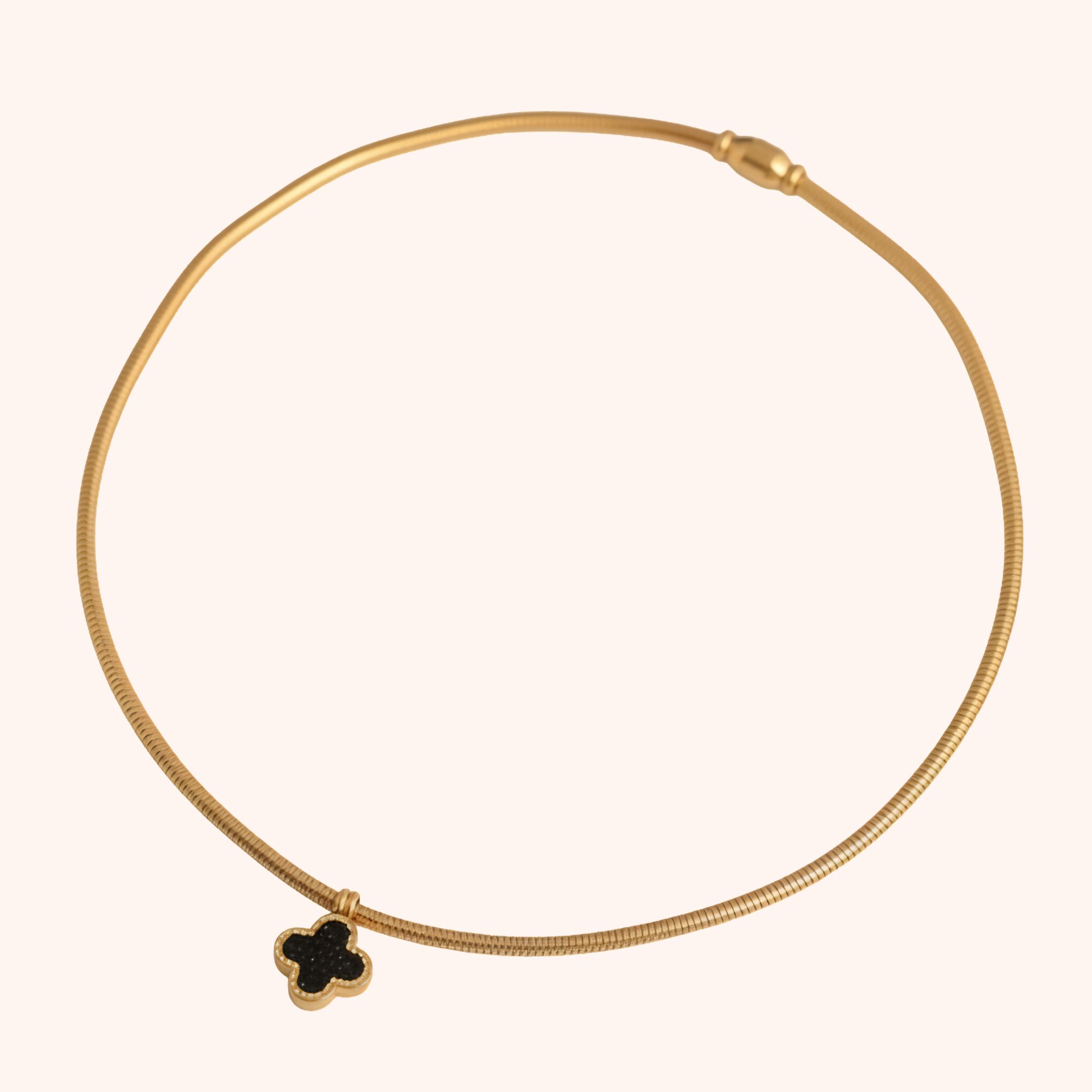 Black Clover Charm Necklace – Minimal Gold Chain