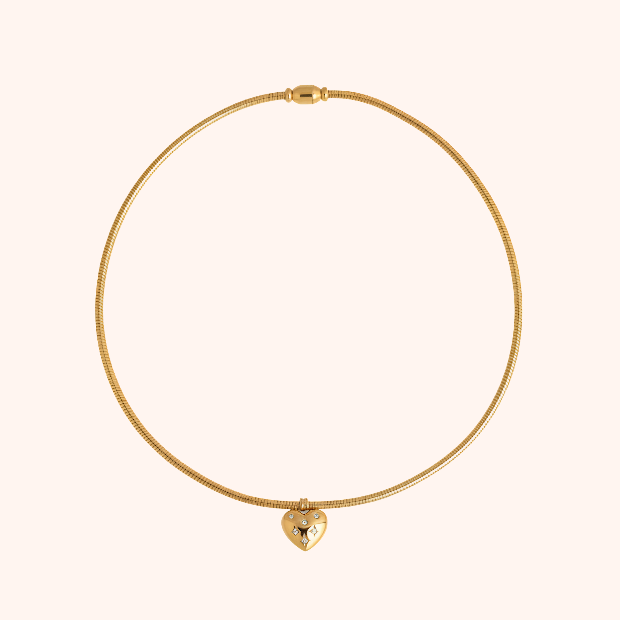 Crystal Heart Charm Necklace – Elegant Gold Minimal Chain