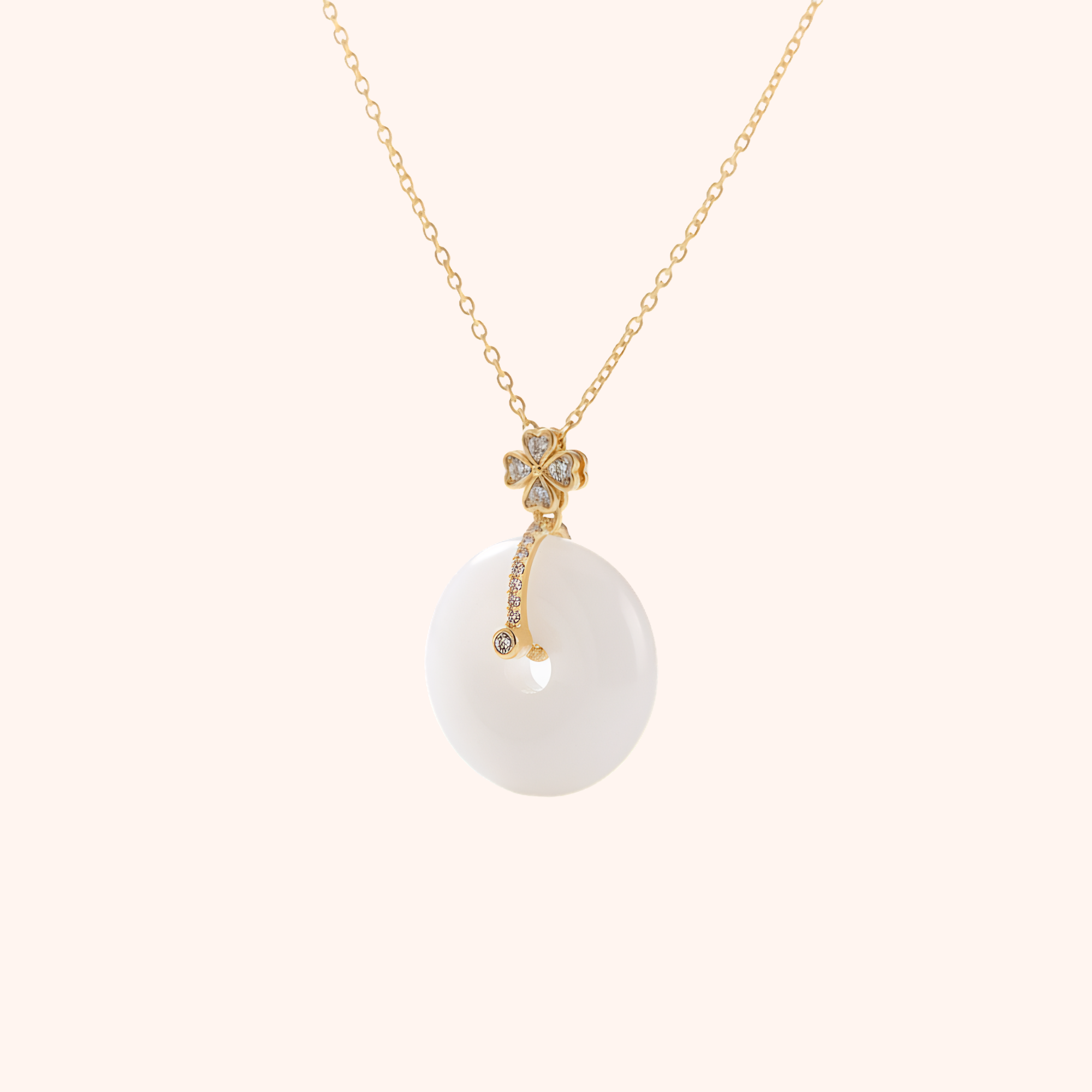 Elegant Clover Pearl Drop Necklace – Gold Charm Pendant