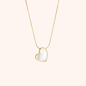 Minimal Heart Pendant Necklace – Elegant Classic Design